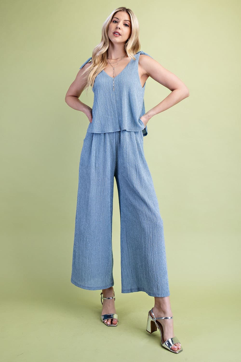 TA2389 - POWDER BLUE