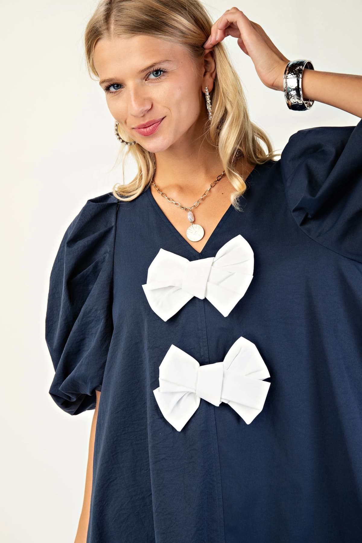 TG1551 - NAVY / WHITE