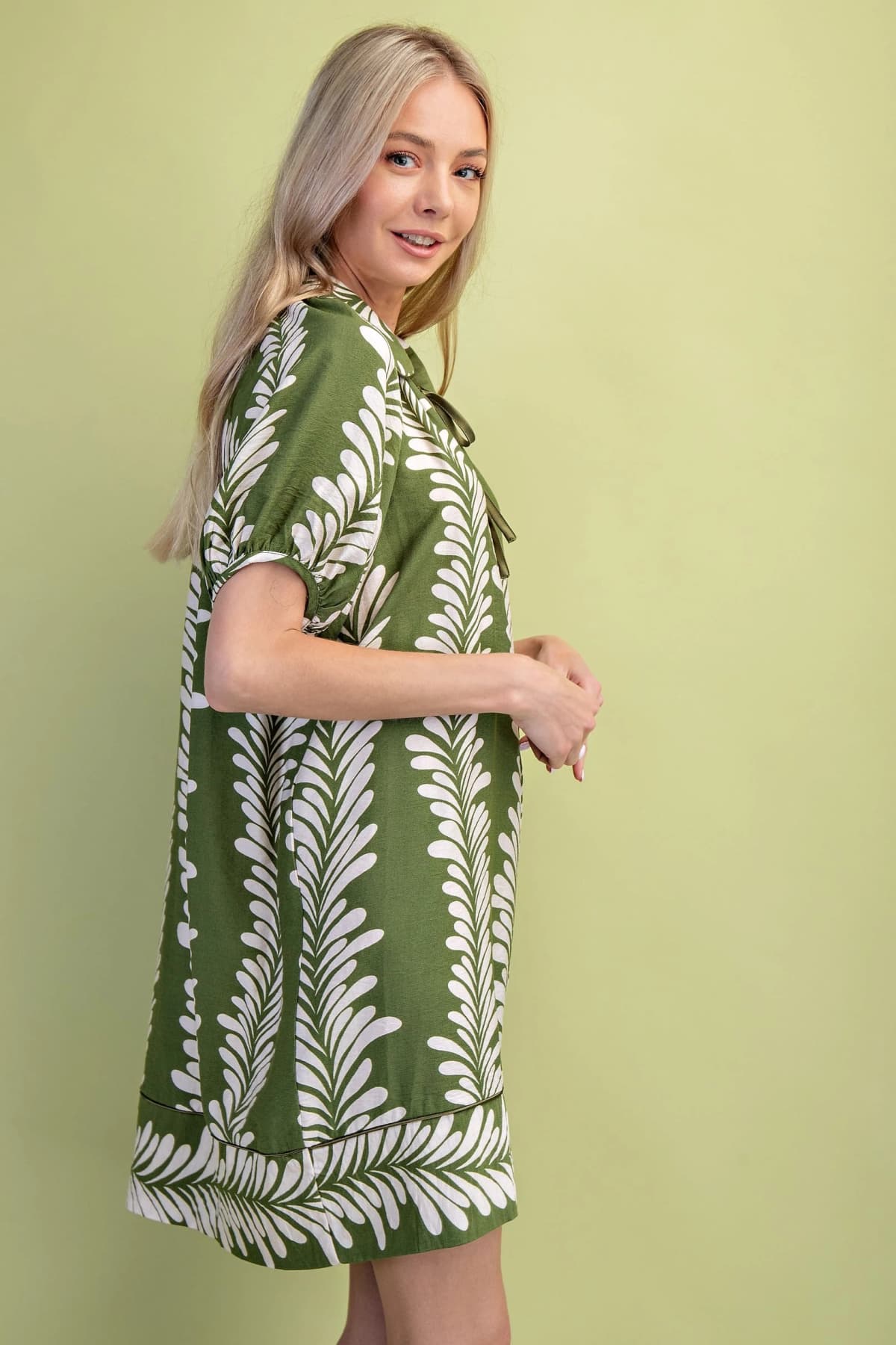 TE1141 - OLIVE / CREAM