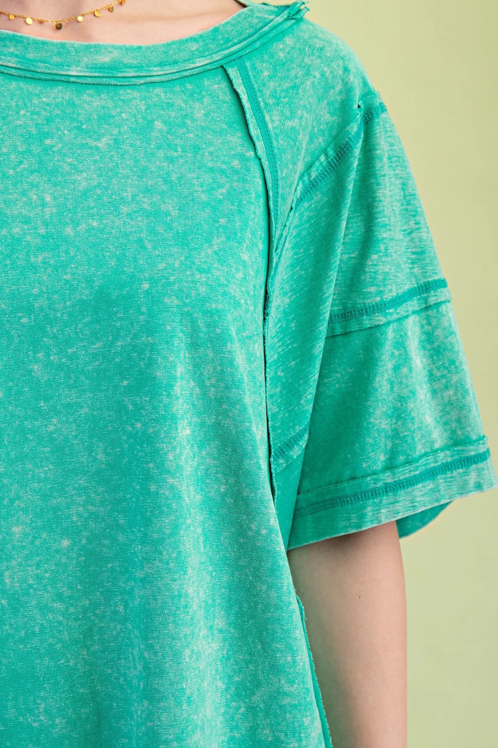 TE1183 - KELLY GREEN