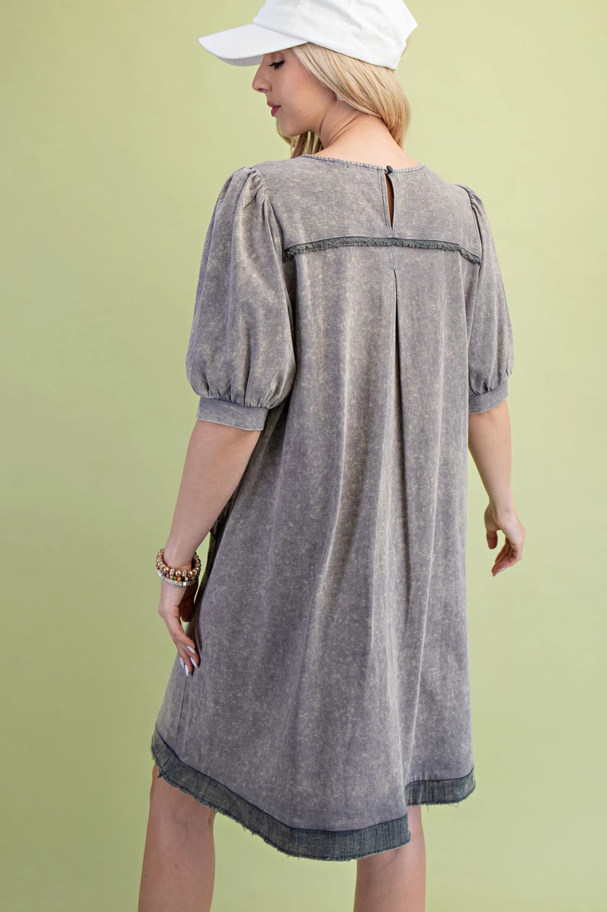 TE1182 - GREY