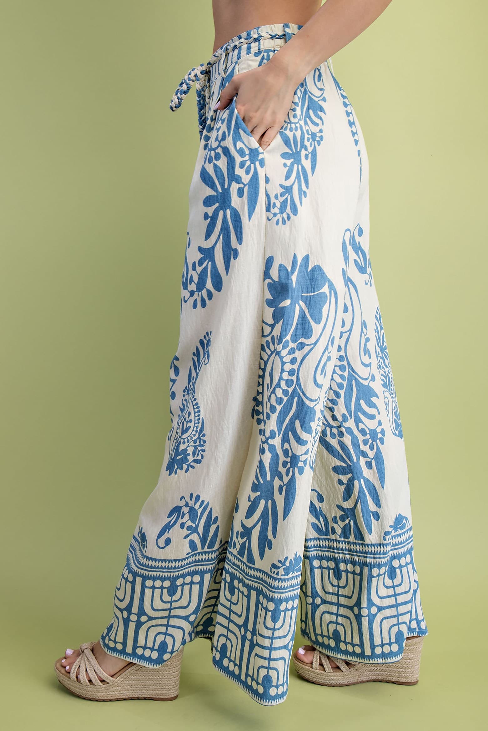 TE1214 - BLUE / IVORY