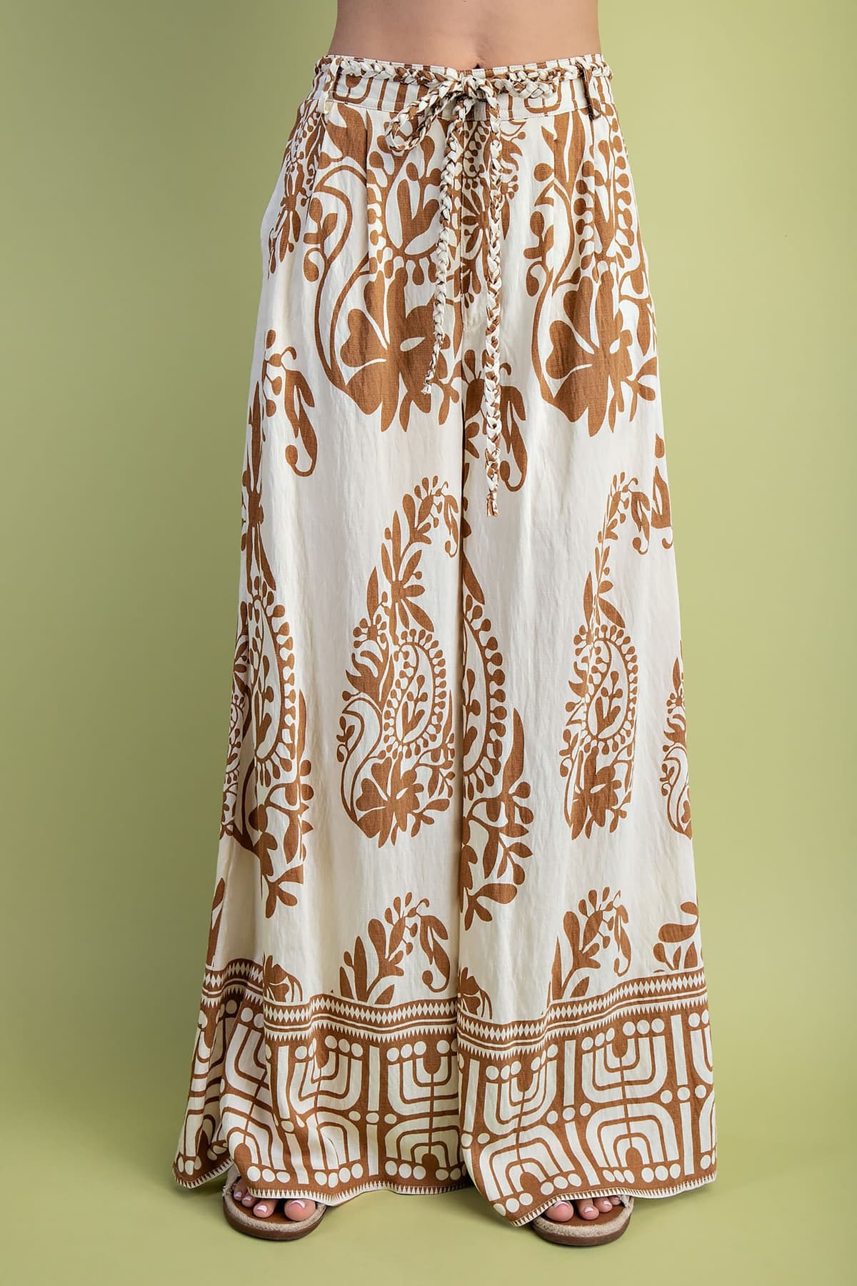 TE1214 - MOCHA / IVORY