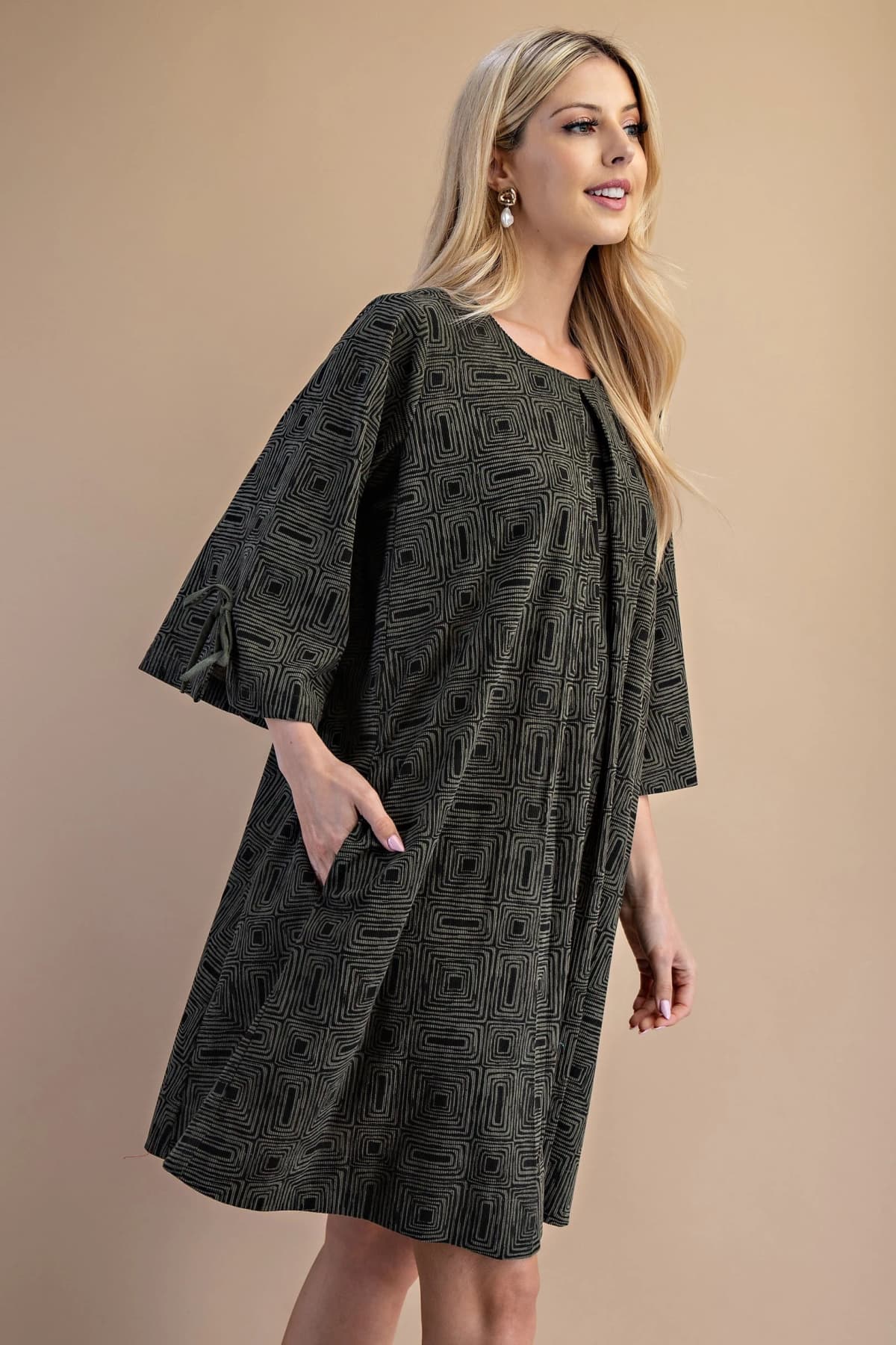 TE1391 - OLIVE / BLACK