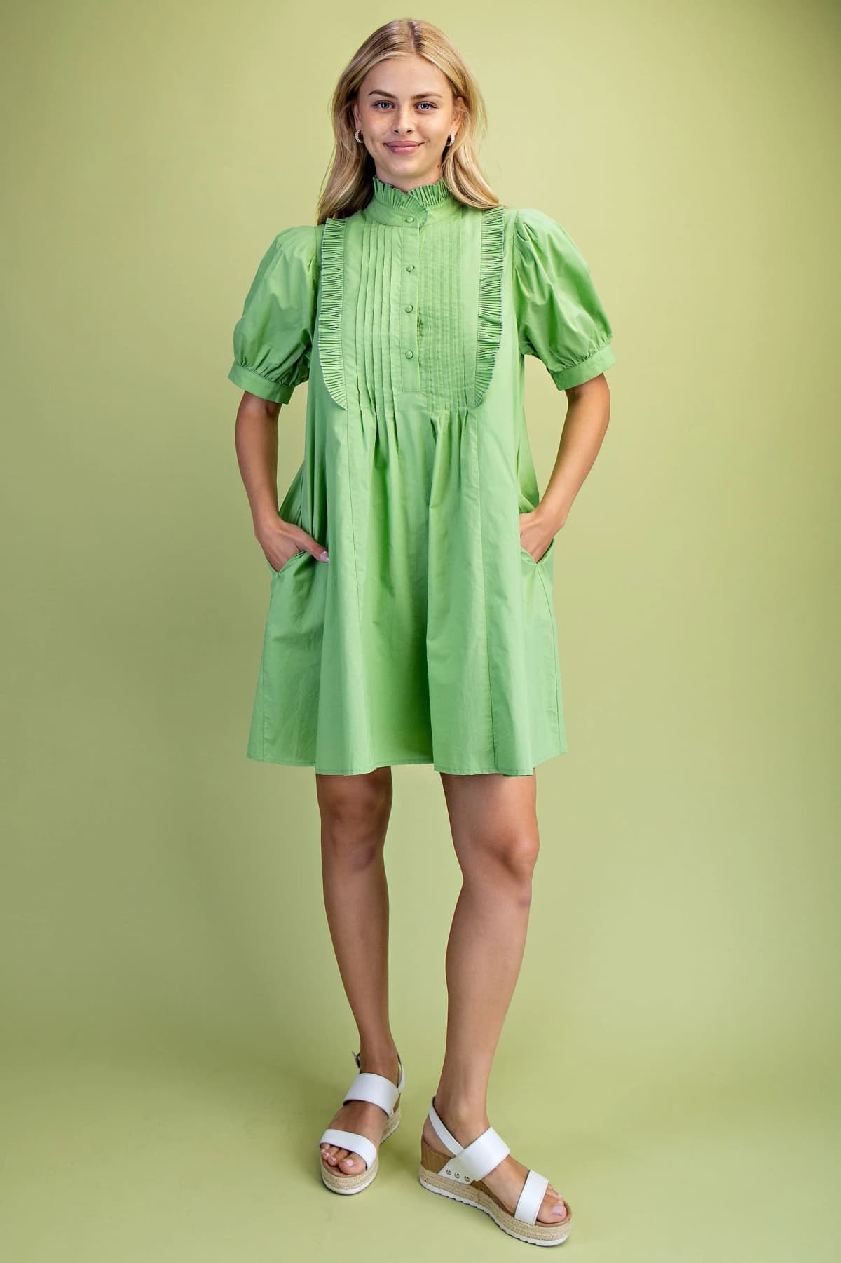 TE1562 - APPLE GREEN