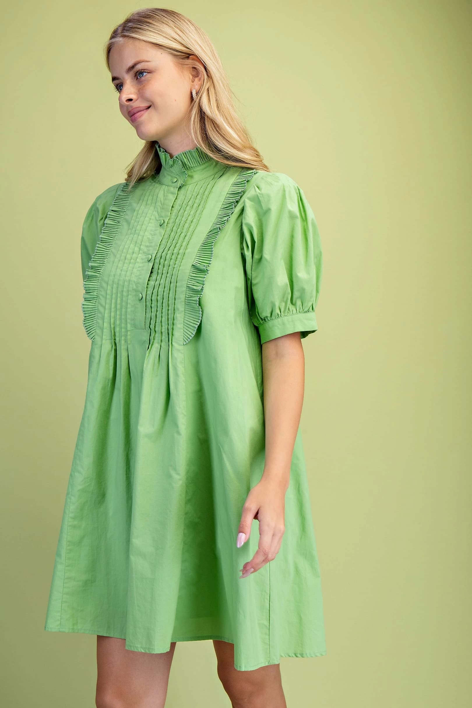 TE1562 - APPLE GREEN