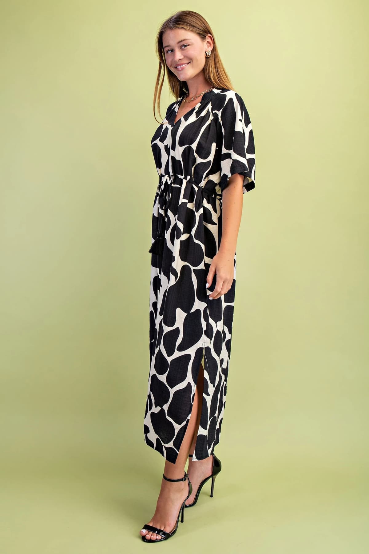 TE1614 - BLACK / IVORY