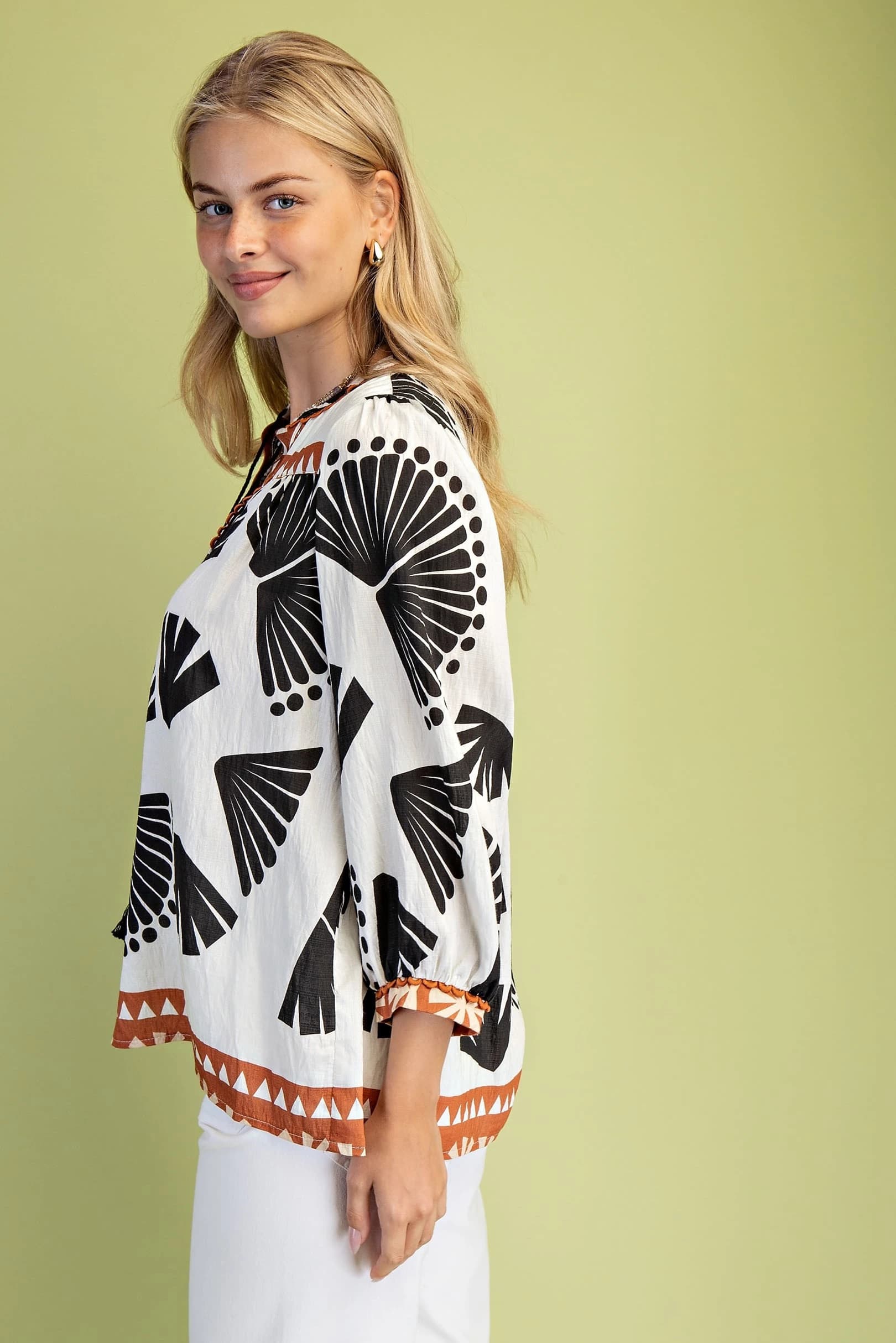 TE1631 - CREAM / BLACK