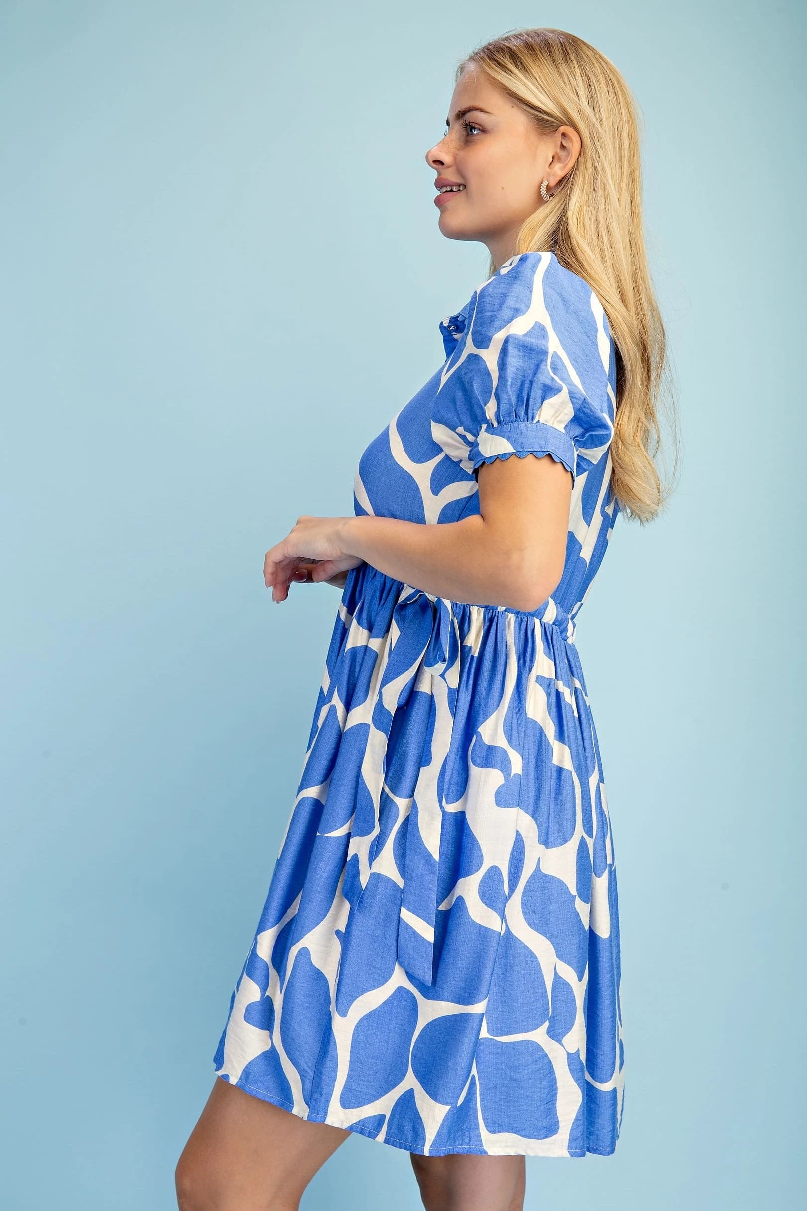 TE1686 - BLUE / IVORY