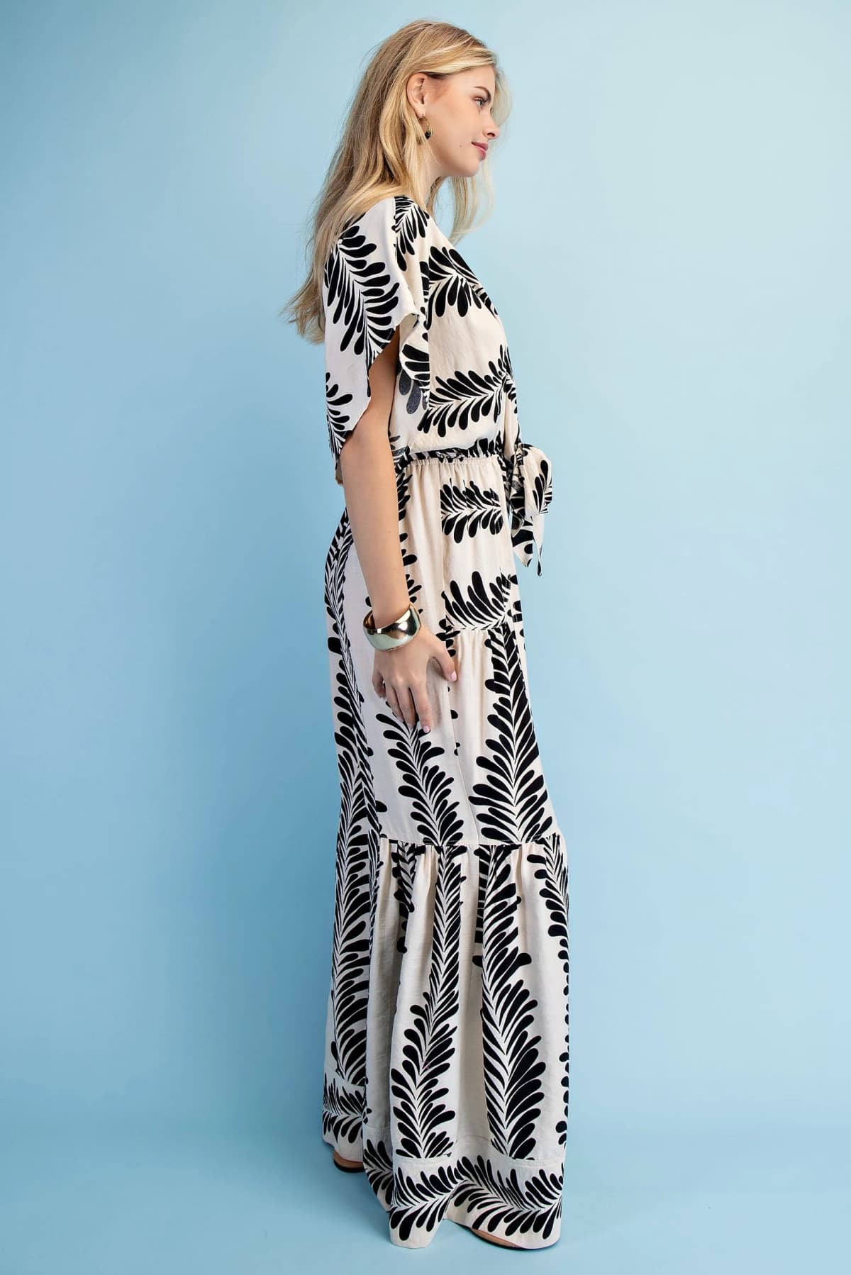 TE1732 - CREAM / BLACK