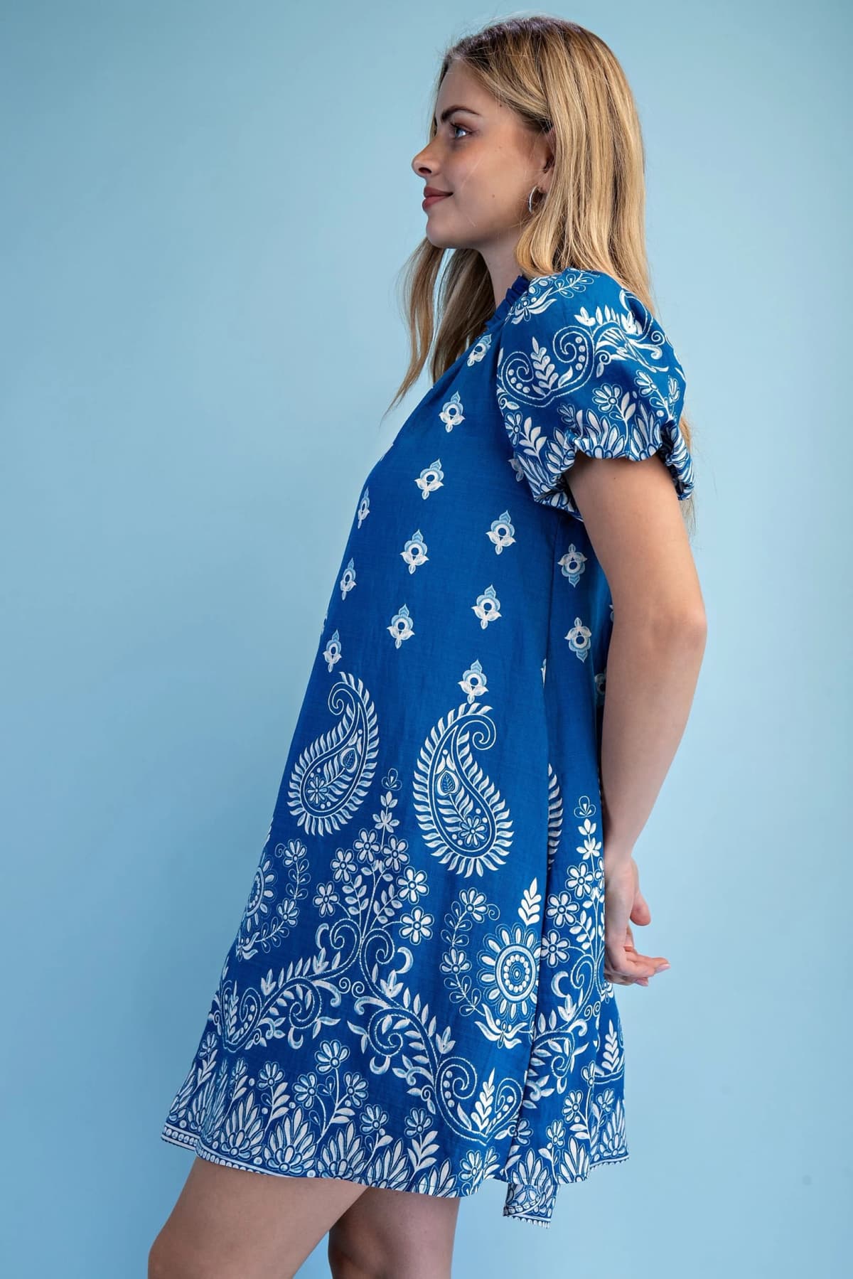 TE1854 - BLUE / WHITE