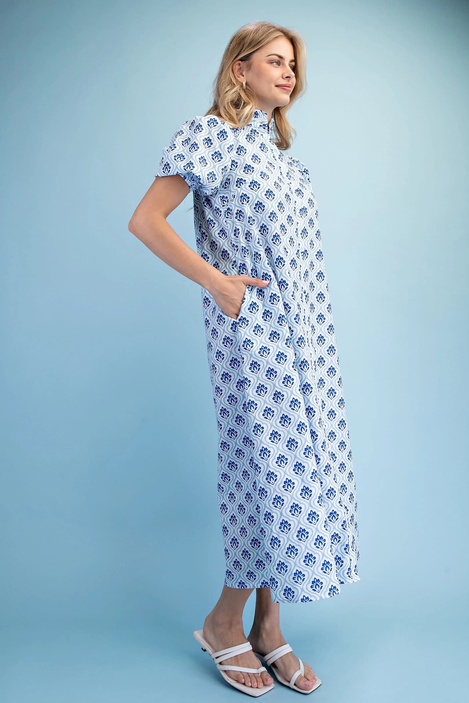 TE1935 - COBALT / WHITE