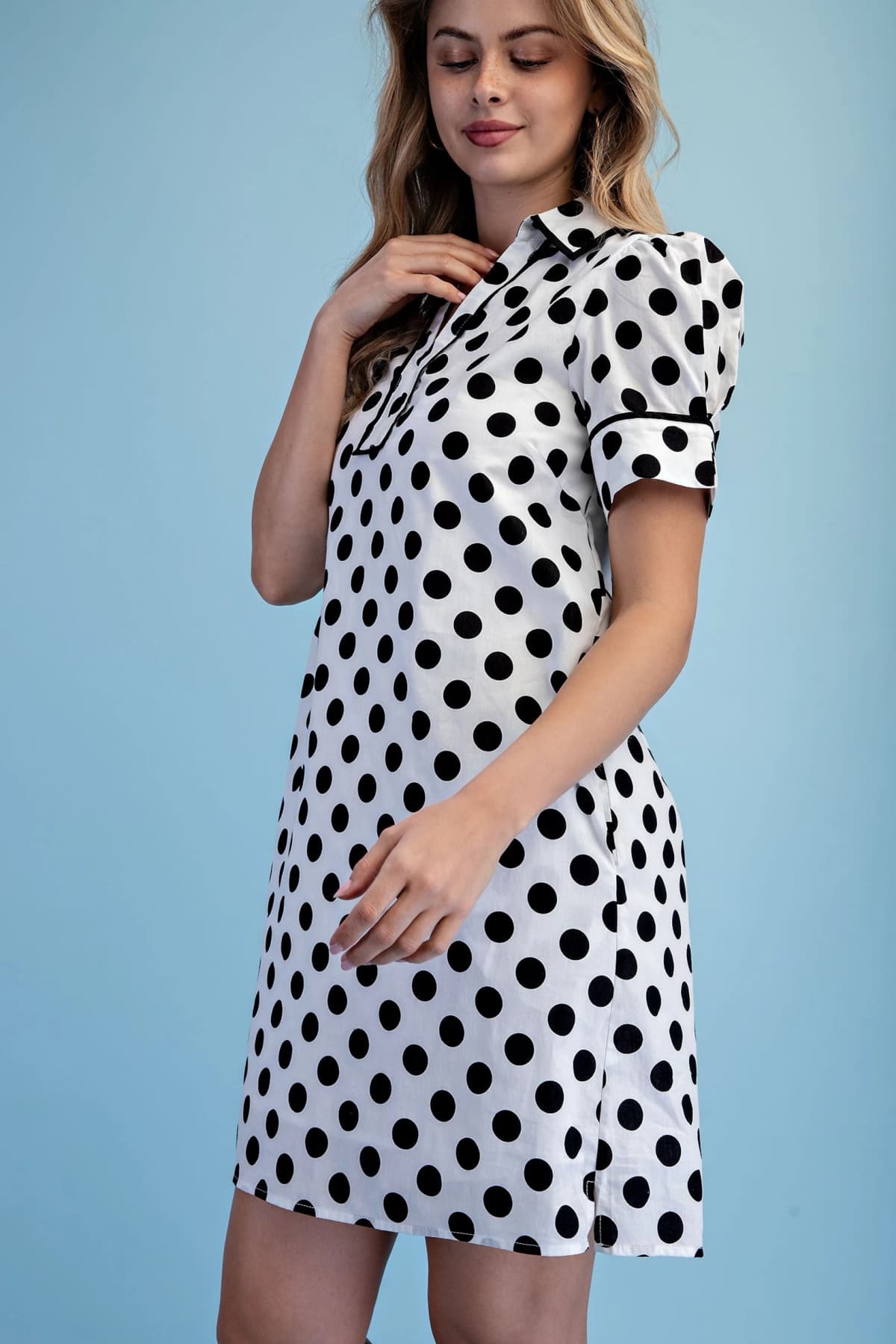 TY1348 - OFF WHITE / BLACK