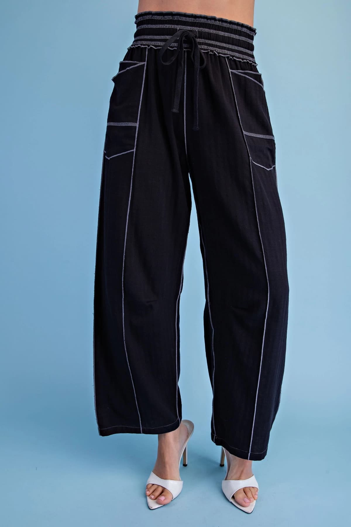 TE2021 - BLACK
