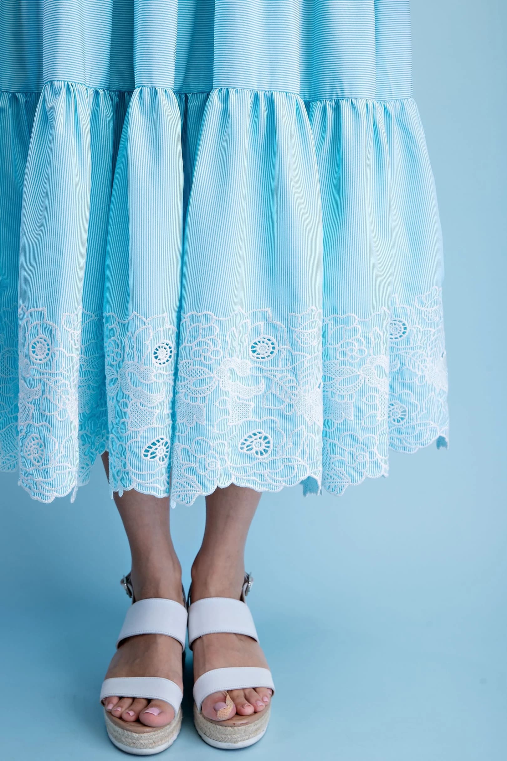 TY1325 - AQUA