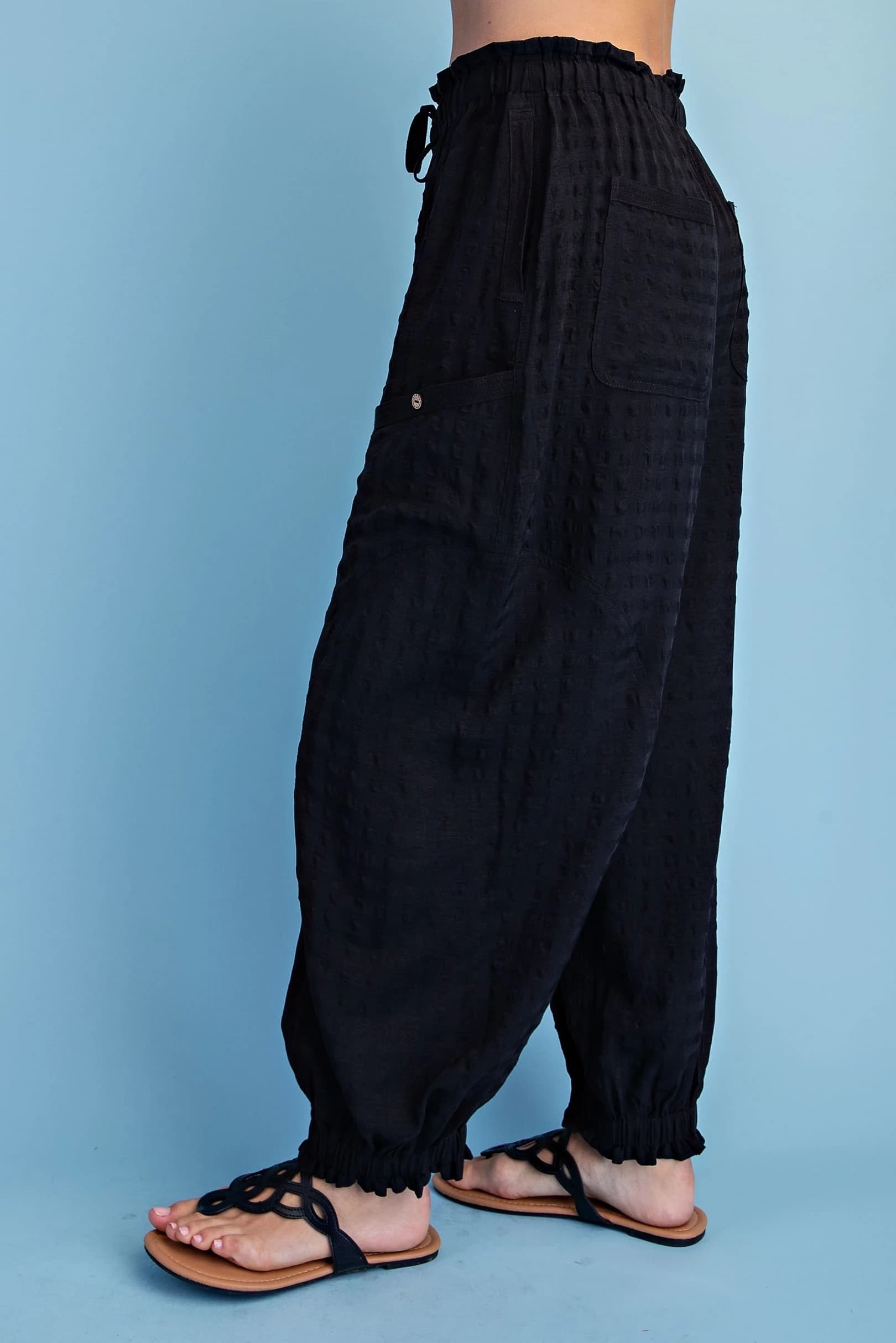 TE2059 - BLACK