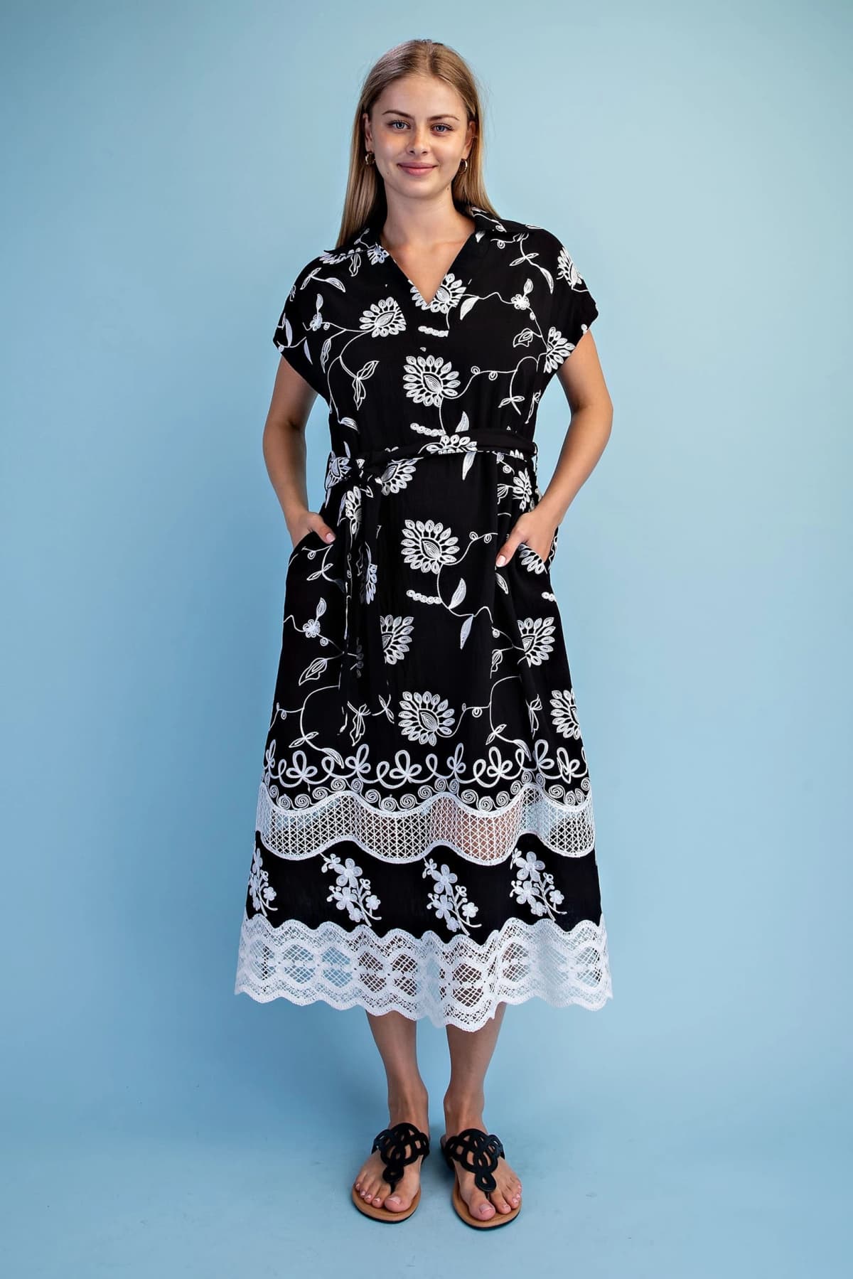 TE2081 - BLACK