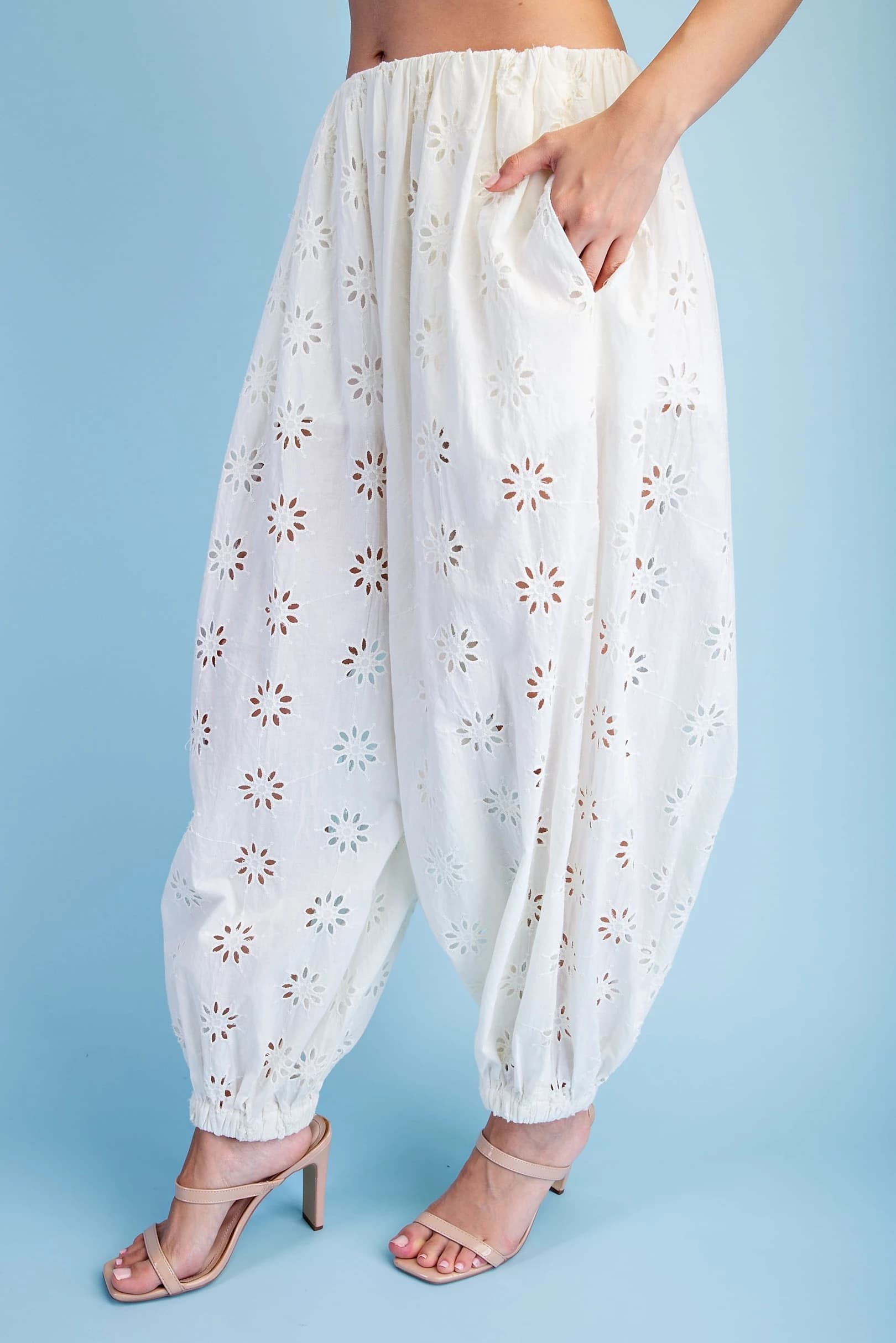 TE2115 - IVORY