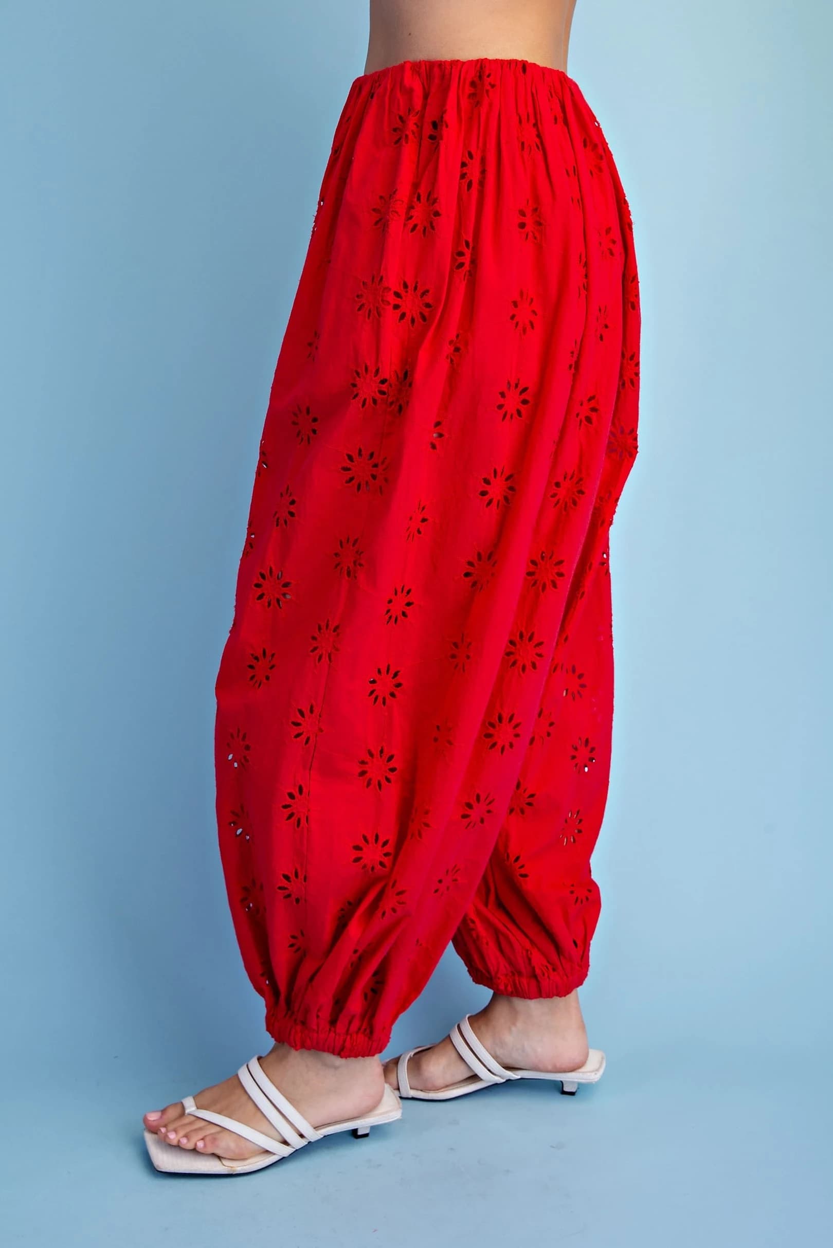 TE2115 - RED