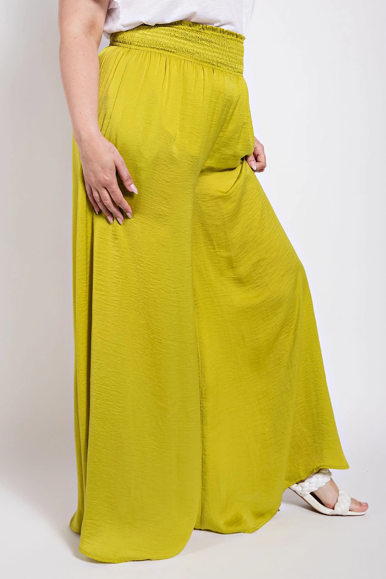 PC2769 - APPLE GREEN