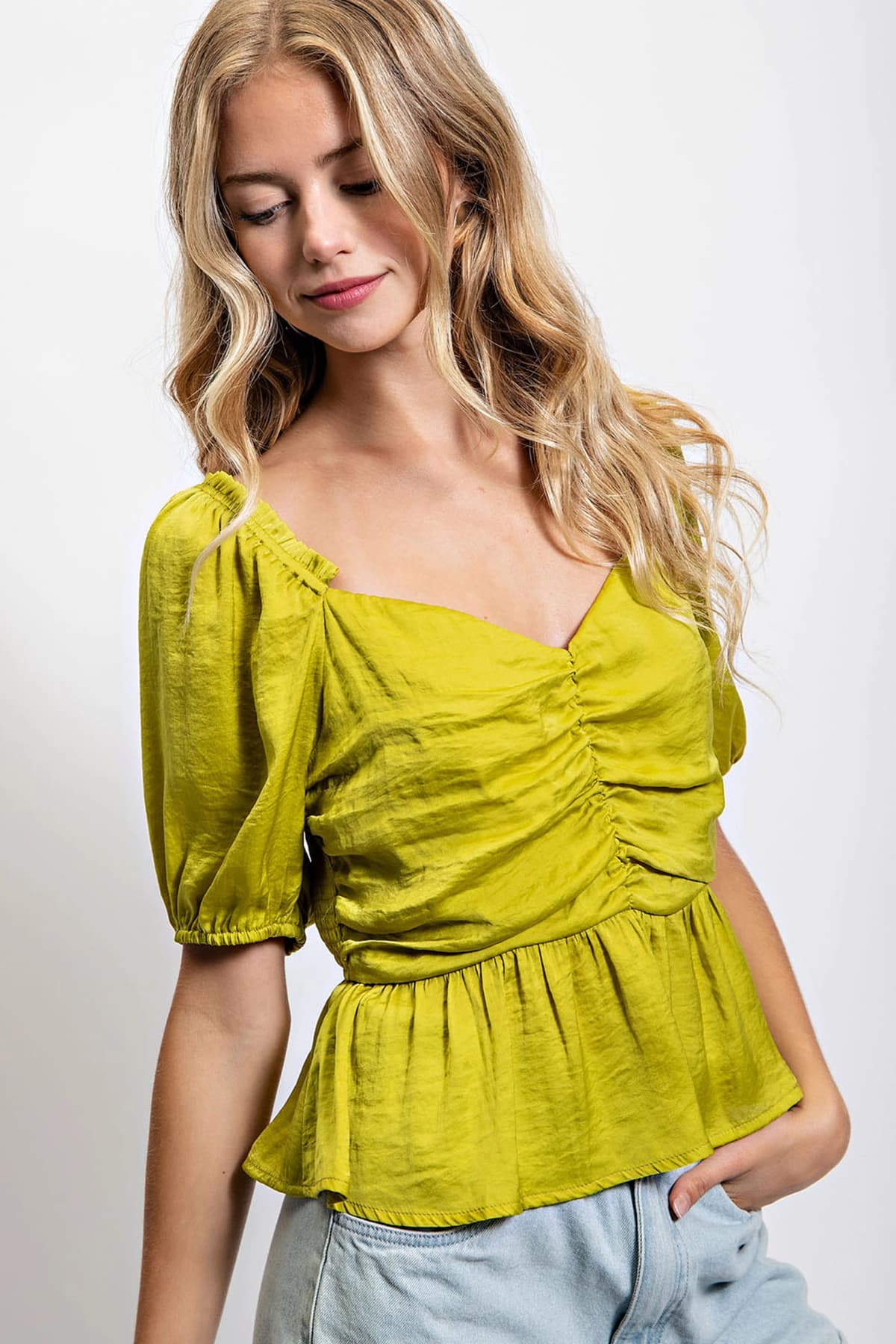 TS2157 - APPLE GREEN